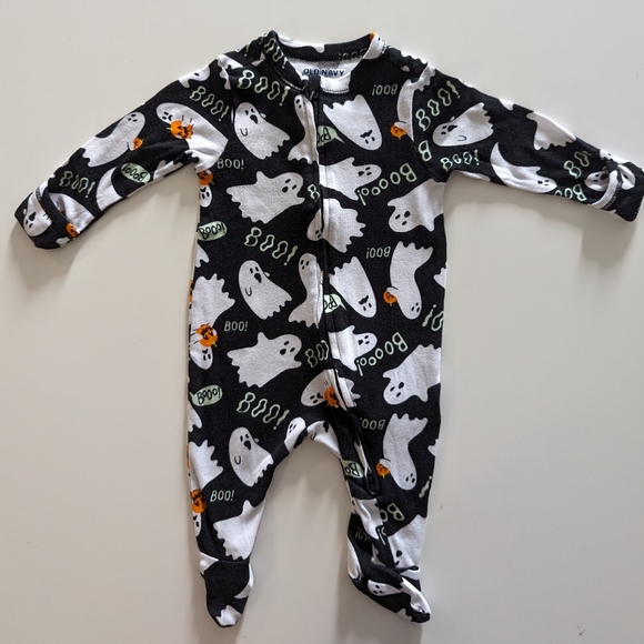 Halloween Bundle - "Cute to the Bone" - Size 0-3 - Picture 9 of 10